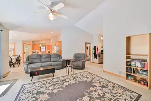 13784 Knollwood Dr, Baxter, MN 56425 - Photo 14