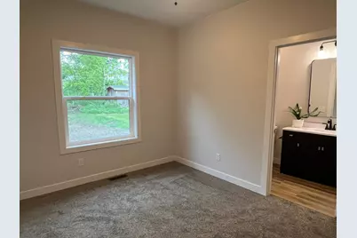 820 Spark Avenue, Albert Lea, MN 56007 - Photo 24