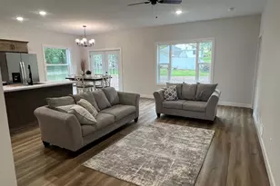 820 Spark Ave, Albert Lea, MN 56007 - Photo 16