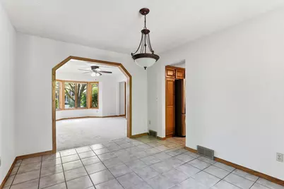 2133 Trumble Court, Chaska, MN 55318 - Photo 6