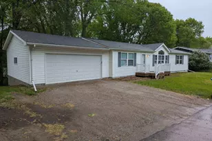 2207 Robin Ln, Buffalo, MN 55313 - Photo 1