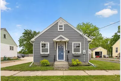 1216 9th Avenue SE, Rochester, MN 55904 - Photo 2