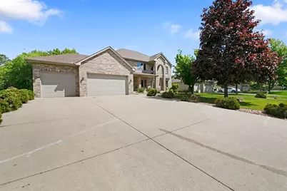3612 104th Trail N, Brooklyn Park, MN 55443 - Photo 2