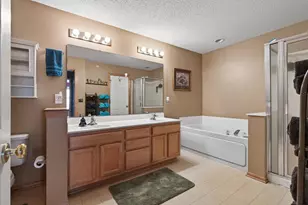 1994 Siefert St, Chaska, MN 55318 - Photo 12