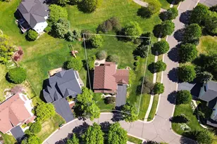 2314 Fieldstone Curve, Woodbury, MN 55129 - Photo 2