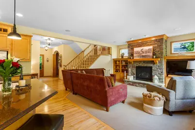 2314 Field Stone Curve, Woodbury, MN 55129 - Photo 8
