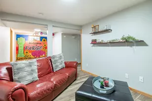 1226 11th St N, Fargo, ND 58102 - Photo 32