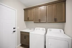 2050 13th St NW, Faribault, MN 55021 - Photo 26