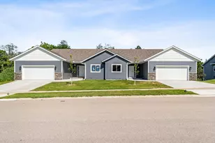 2050 13th St NW, Faribault, MN 55021 - Photo 2