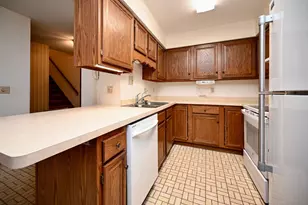 258 Huff St, Winona, MN 55987 - Photo 6