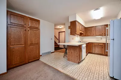 258 Huff Street, Winona, MN 55987 - Photo 4
