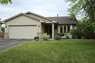 11775 Kerry St NW, Coon Rapids, MN 55433 - Photo 2