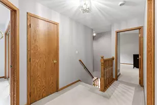 2112 Parkwood Hills Dr NE, Rochester, MN 55906 - Photo 14