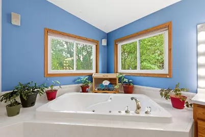 2112 Parkwood Hills Drive NE, Rochester, MN 55906 - Photo 18