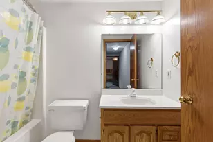 2112 Parkwood Hills Dr NE, Rochester, MN 55906 - Photo 46