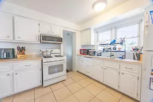 541 Hoyt Ave E, Saint Paul, MN 55130 - Photo 10