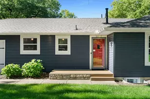 16633 Temple Dr N, Minnetonka, MN 55345 - Photo 2