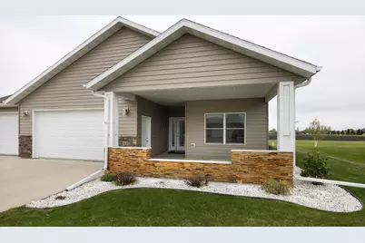 647 43 1/2 Avenue S, Moorhead, MN 56560 - Photo 4