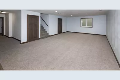 647 43 1/2 Avenue S, Moorhead, MN 56560 - Photo 32