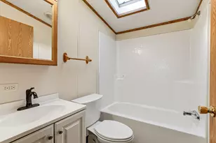 426 Railroad Ave, Ellsworth, WI 54011 - Photo 18