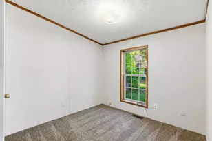 426 Railroad Ave, Ellsworth, WI 54011 - Photo 16