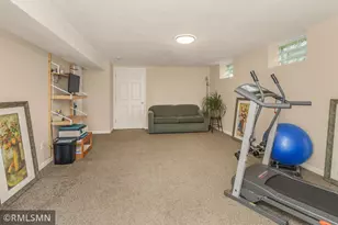 1440 McAfee St, Saint Paul, MN 55106 - Photo 32