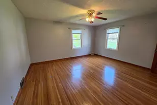 3023 Norwood Ave, Slayton, MN 56172 - Photo 4