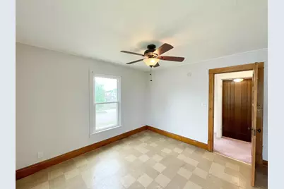 109 White Street N, Comfrey, MN 56019 - Photo 28