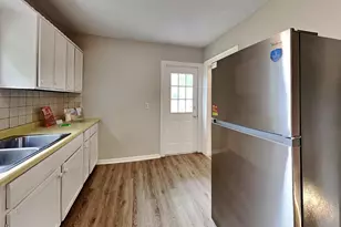 3848 Major Ave N, Robbinsdale, MN 55422 - Photo 8