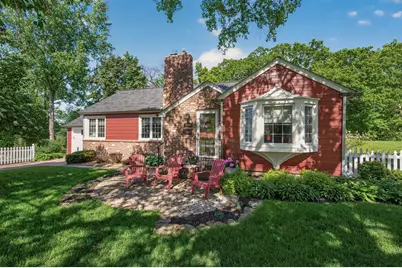 1068 Summit Avenue, South Saint Paul, MN 55075 - Photo 2