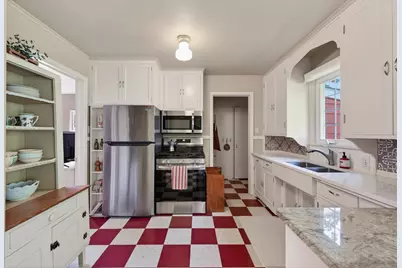 1068 Summit Avenue, South Saint Paul, MN 55075 - Photo 14