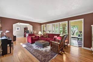 1068 Summit Ave, South Saint Paul, MN 55075 - Photo 6