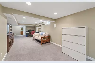 1068 Summit Avenue, South Saint Paul, MN 55075 - Photo 22