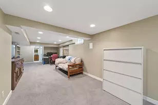 1068 Summit Ave, South Saint Paul, MN 55075 - Photo 22