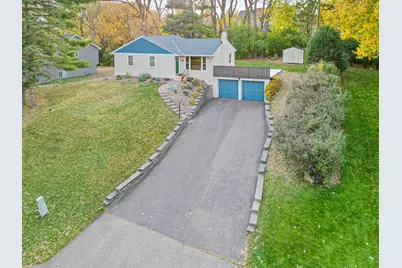 2579 Cypress Street, Maplewood, MN 55109 - Photo 2