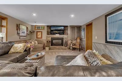 904 Riverside Avenue N, Sartell, MN 56377 - Photo 24