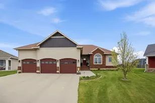 1210 6th Ave NE, Dilworth, MN 56529 - Photo 2
