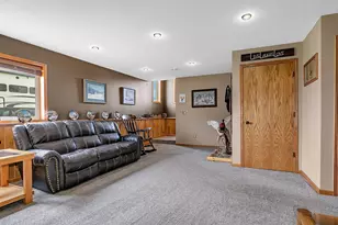 904 7th St NE, Rice, MN 56367 - Photo 6