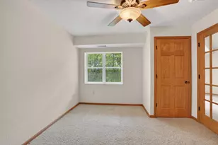 935 Ferndale St N, Maplewood, MN 55119 - Photo 14