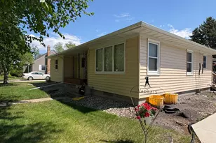 506 18th St N, Benson, MN 56215 - Photo 2