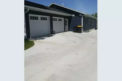 916 E Main Street, Caledonia, MN 55921 - Photo 2
