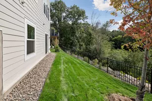 7356 Ambercrest Curv, Inver Grove Heights, MN 55077 - Photo 64