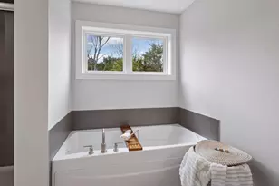 7356 Ambercrest Curv, Inver Grove Heights, MN 55077 - Photo 34