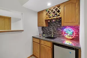 8141 Maplewood Terrace, Chanhassen, MN 55317 - Photo 34