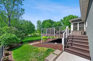 2101 Regent Ave N, Golden Valley, MN 55422 - Photo 36