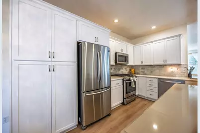 15066 Dundee Avenue, Apple Valley, MN 55124 - Photo 10