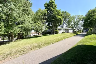 817 Central Ave, Red Wing, MN 55066 - Photo 2