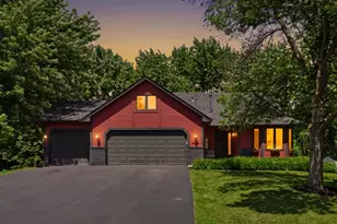 2208 Grimm Rd, Chaska, MN 55318 - Photo 30