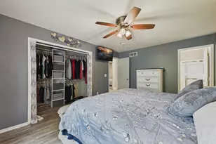 2208 Grimm Rd, Chaska, MN 55318 - Photo 12