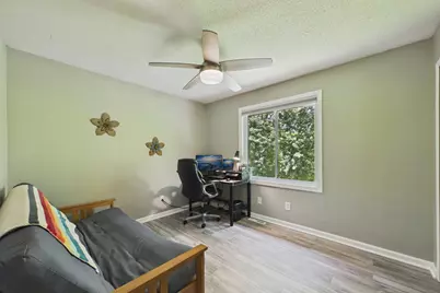2208 Grimm Road, Chaska, MN 55318 - Photo 10